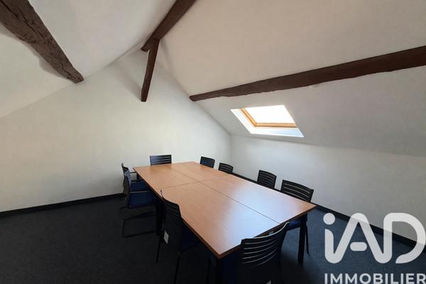 Immeuble à vendre 125 m² Vaux-le-Pénil