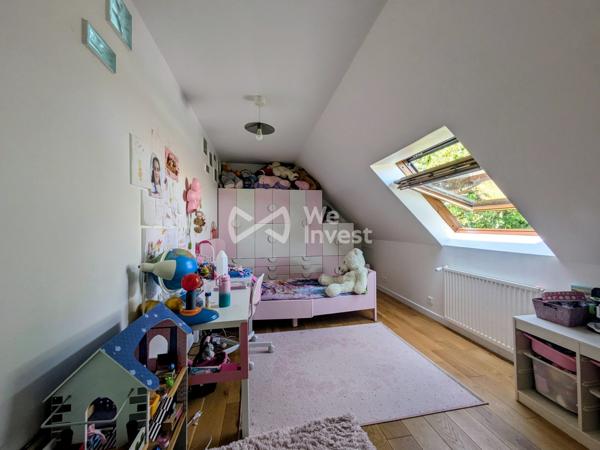 Maison familiale 130 m² rénovée – Jardin, garage double, DPE C – Quartier des Chênes