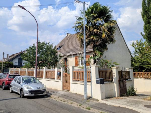 Maison familiale 130 m² rénovée – Jardin, garage double, DPE C – Quartier des Chênes