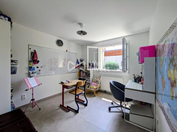 Maison familiale 130 m² rénovée – Jardin, garage double, DPE C – Quartier des Chênes