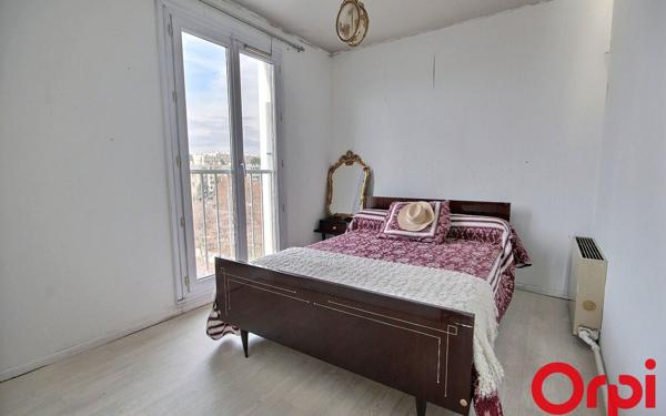 Appartement à vendre    4 pièces • 72,91 m2 Marseille 11
