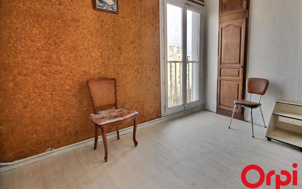 Appartement à vendre    4 pièces • 72,91 m2 Marseille 11