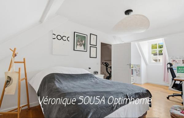ESPRIT MAISON -TRIPLEX FAMILIAL AVEC JARDIN – PETITE RÉSIDENCE ARBORÉE SAINT GERMAIN EN LAYE