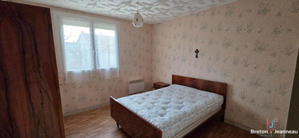 Maison de plain-pied à Loiron dans le centre