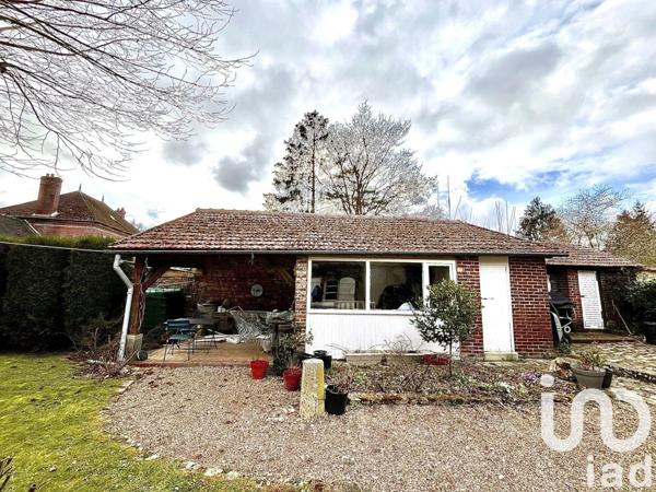 Demeure 12 pièces de 282 m² à Chaumont-en-Vexin (60240)