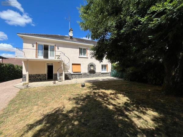 Maison de ville à vendre à Châteauroux dans l'Indre (36000), ref : 36004/313
