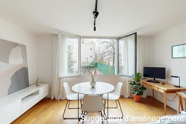 2 pièces dans un agréable immeuble récent !