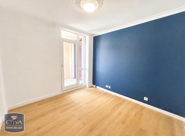 Appartement à louer 3 pièces 67.36m² Angers (49000)