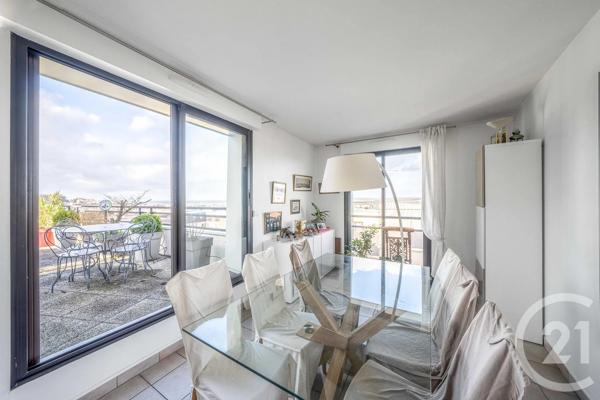 Appartement F6 à vendre  6 pièces - 146,08 m 2   ST CYR L ECOLE  - 78
