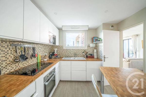 Appartement F6 à vendre  6 pièces - 146,08 m 2   ST CYR L ECOLE  - 78