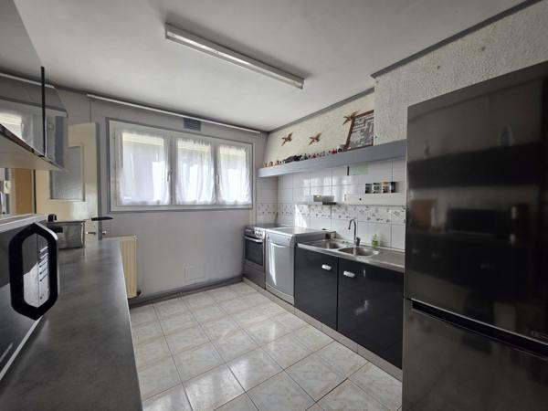 Saint-André-Les-Vergers - Maison type 4 avec jardin et garage