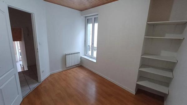 Immeuble à vendre 182m²