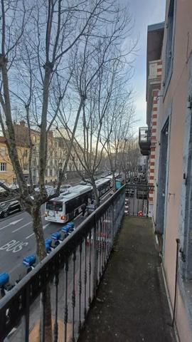 Immeuble à vendre 182m²