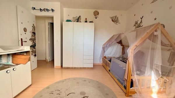 Vente                                                      Maison
                        
                     5 pièces                      120 m2                     à Aubigny-sur-Nère