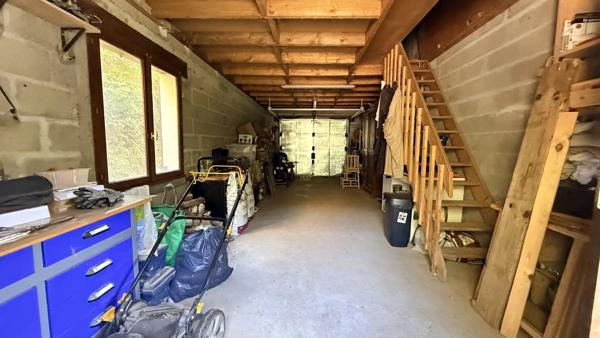 Vente                                                      Maison
                        
                     5 pièces                      120 m2                     à Aubigny-sur-Nère