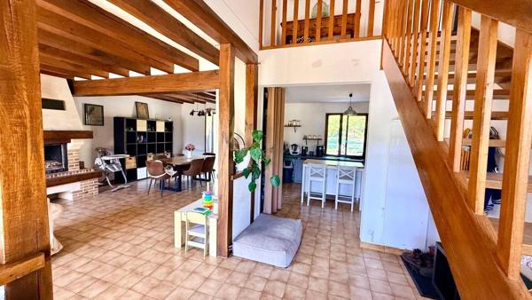 Vente                                                      Maison
                        
                     5 pièces                      120 m2                     à Aubigny-sur-Nère