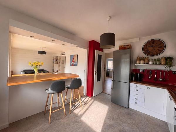 Vannes centre ville : Appartement 3 chambres + stationnement