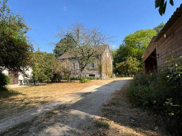 Maison 362 000 € Bourges 6 p 160 m² DPE E