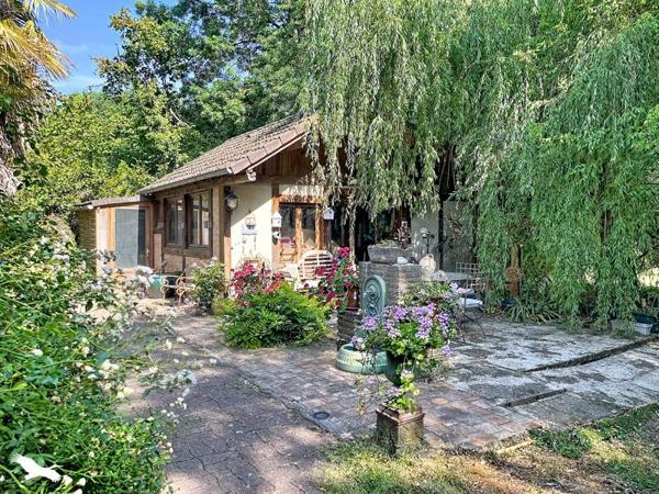 Maison 362 000 € Bourges 6 p 160 m² DPE E