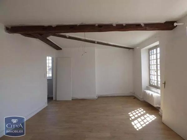 Appartement à louer 5 pièces 122.76m²