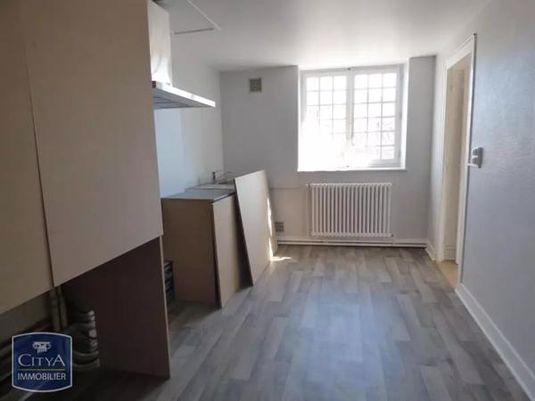 Appartement à louer 5 pièces 122.76m²