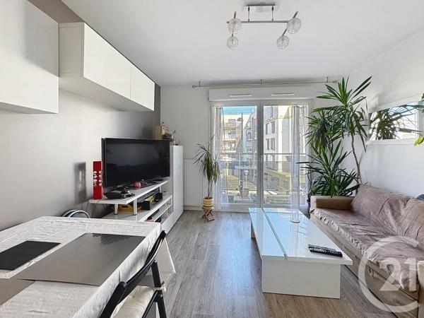 Appartement F2 à vendre  2 pièces - 44,65 m 2   ST FARGEAU PONTHIERRY  - 77