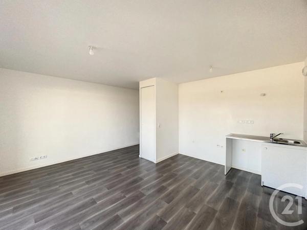 Appartement F2 à vendre  2 pièces - 44,65 m 2   ST FARGEAU PONTHIERRY  - 77