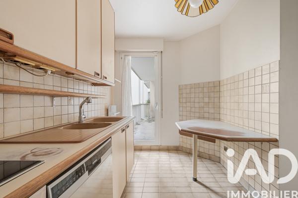 Appartement à vendre 5 pièces 91,67 m² Courbevoie