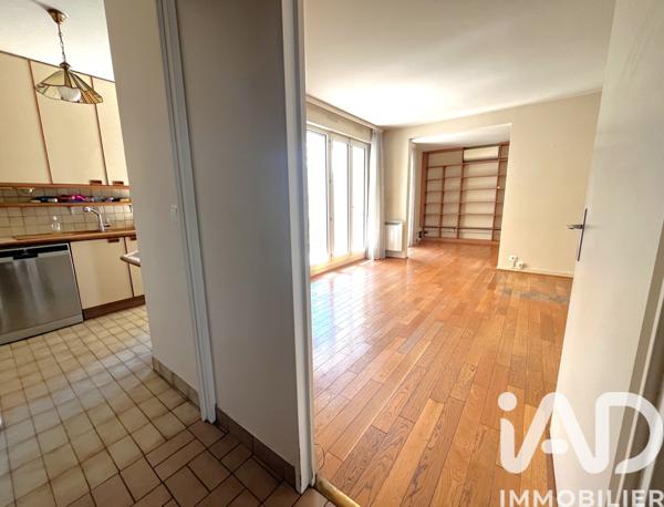 Appartement à vendre 5 pièces 91,67 m² Courbevoie