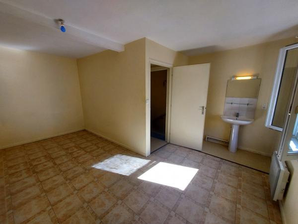 CINTEGABELLE-Maison 5 pièces 93 m² Cintegabelle (31550)