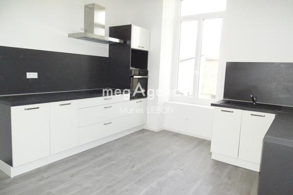 Maison à LOUVIGNE-DU-DESERT, 35420 - 9 pièces 205m²
