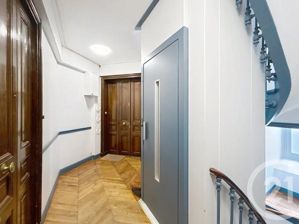 Appartement F3 à vendre  3 pièces - 60 m 2   LEVALLOIS PERRET  - 92