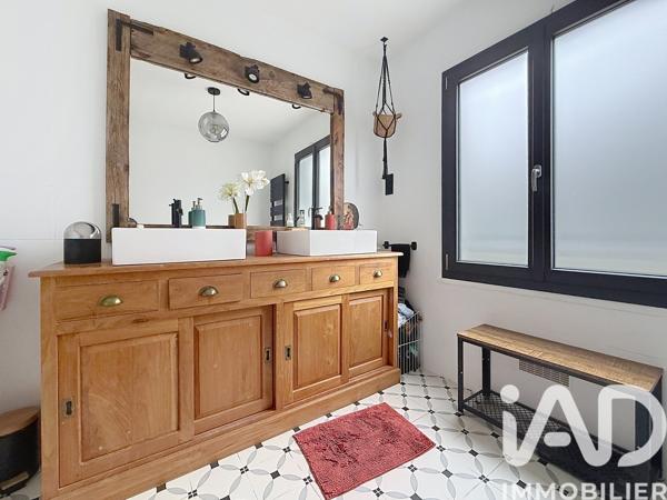 Maison à vendre 7 pièces 150 m² Saint-Chéron