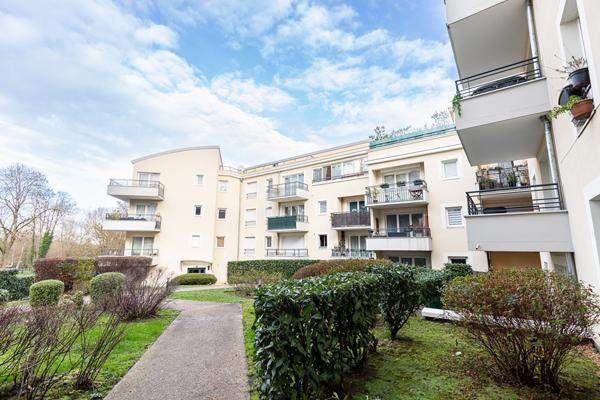 Appartement Morsang Sur Orge 4 pièce(s) 76.8 m2