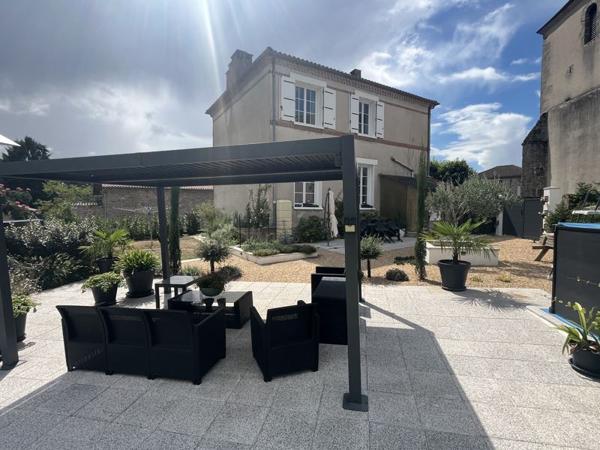 Maison à vendre |  La Chapelle-Montbrandeix |  6 pièces | 117 m²