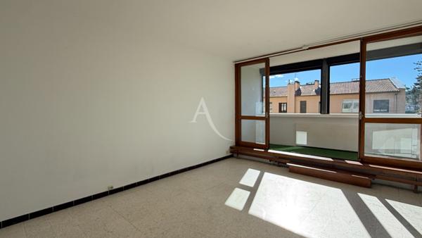 APPARTEMENT DE 27.30M2 AVEC BALCON PROCHE CENTRE VILLE MANOSQUE