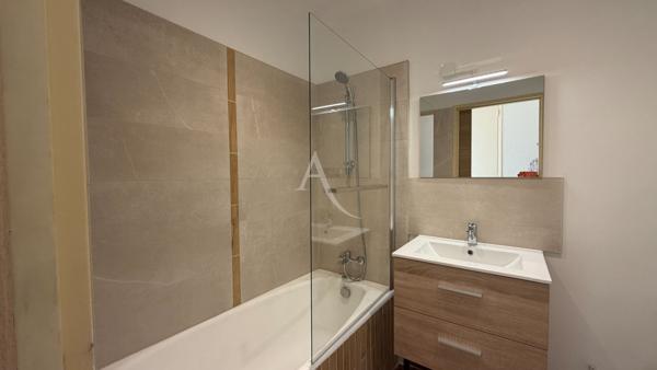 APPARTEMENT DE 27.30M2 AVEC BALCON PROCHE CENTRE VILLE MANOSQUE