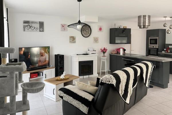 Vente Maison 5 pièces 109 m2 à Vasselay