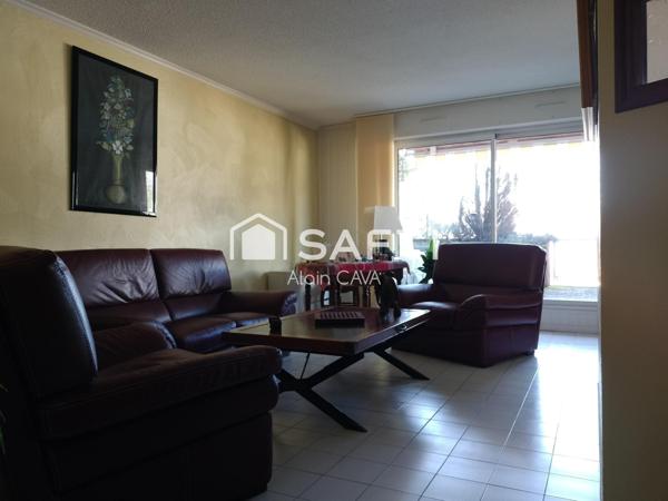 Appartement en rez de chaussée de 70m² avec terrasse,cave,parking privatif  sur les hauteurs de Gap