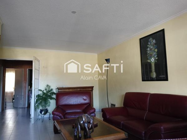 Appartement en rez de chaussée de 70m² avec terrasse,cave,parking privatif  sur les hauteurs de Gap