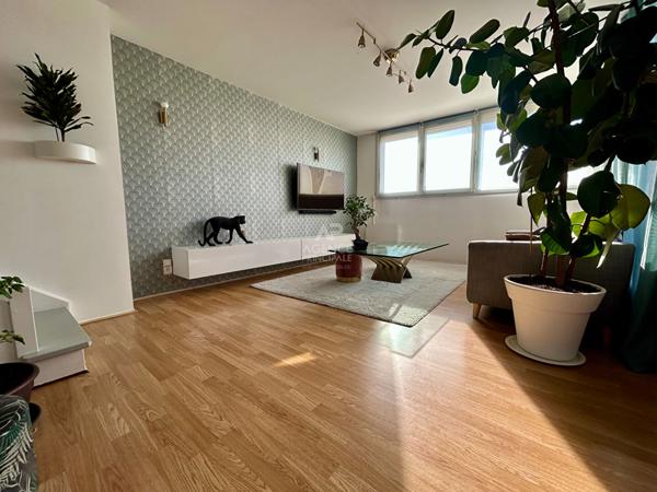 Appartement ACHERES 3 pièce(s) 74 m2 260 000 € **  - Référence  9300