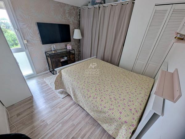 Appartement ACHERES 3 pièce(s) 74 m2 260 000 € **  - Référence  9300