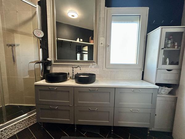 Appartement ACHERES 3 pièce(s) 74 m2 260 000 € **  - Référence  9300