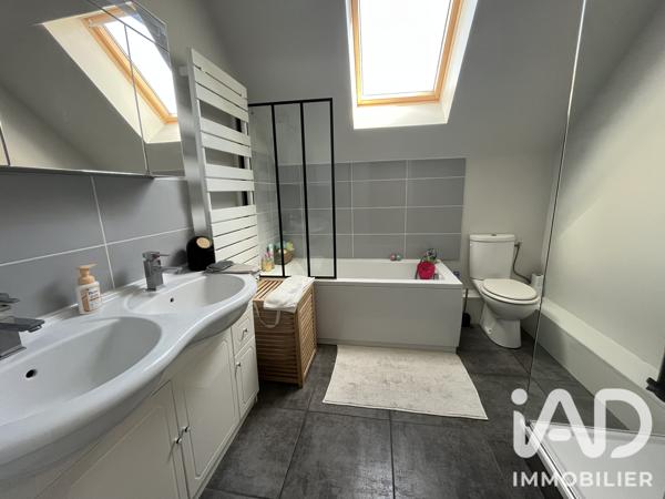 Maison à vendre 6 pièces 136 m² Maintenon