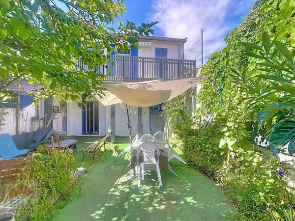 A VENDRE MARSEILLE 13014 BON SECOURS MAISON T5 TERRAIN JARDIN TERASSE