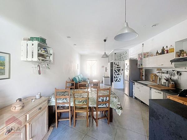 A VENDRE MARSEILLE 13014 BON SECOURS MAISON T5 TERRAIN JARDIN TERASSE