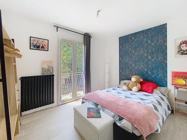 Maison 3 chambres de 116m2 - Boisseuil - entièrement rénovée - grande parcelle