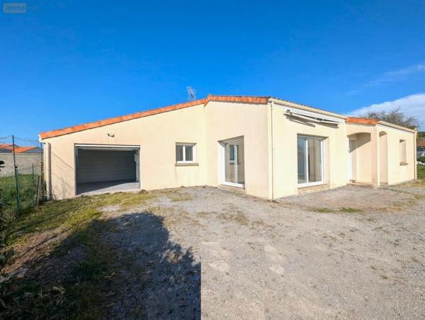 Maison individuelle à vendre à Drain dans le Maine-et-Loire (49530), ref : AH 61