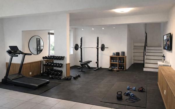 Appartement à vendre    4 pièces • 142 m2 Pau