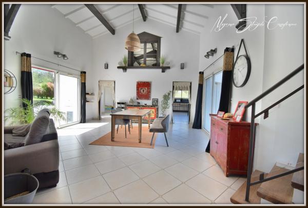 Dpt Landes (40), à vendre CAPBRETON Propriété de charme au calme.